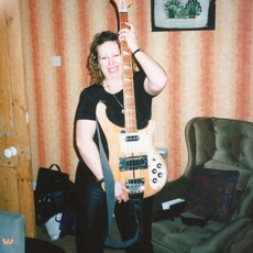 2000 / Age 42 / 6th Bass